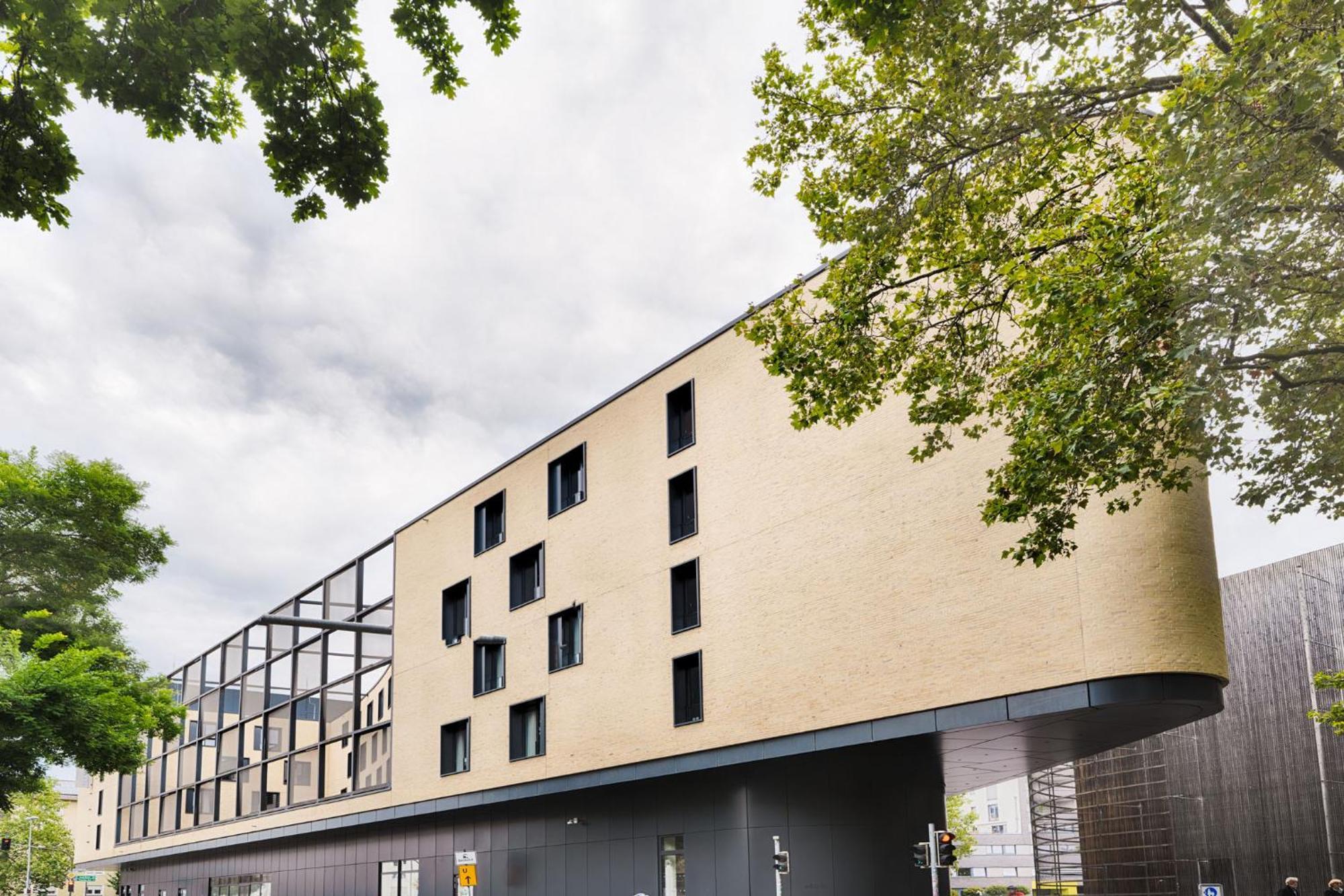 Premier Inn Heilbronn City Centre Exterior photo