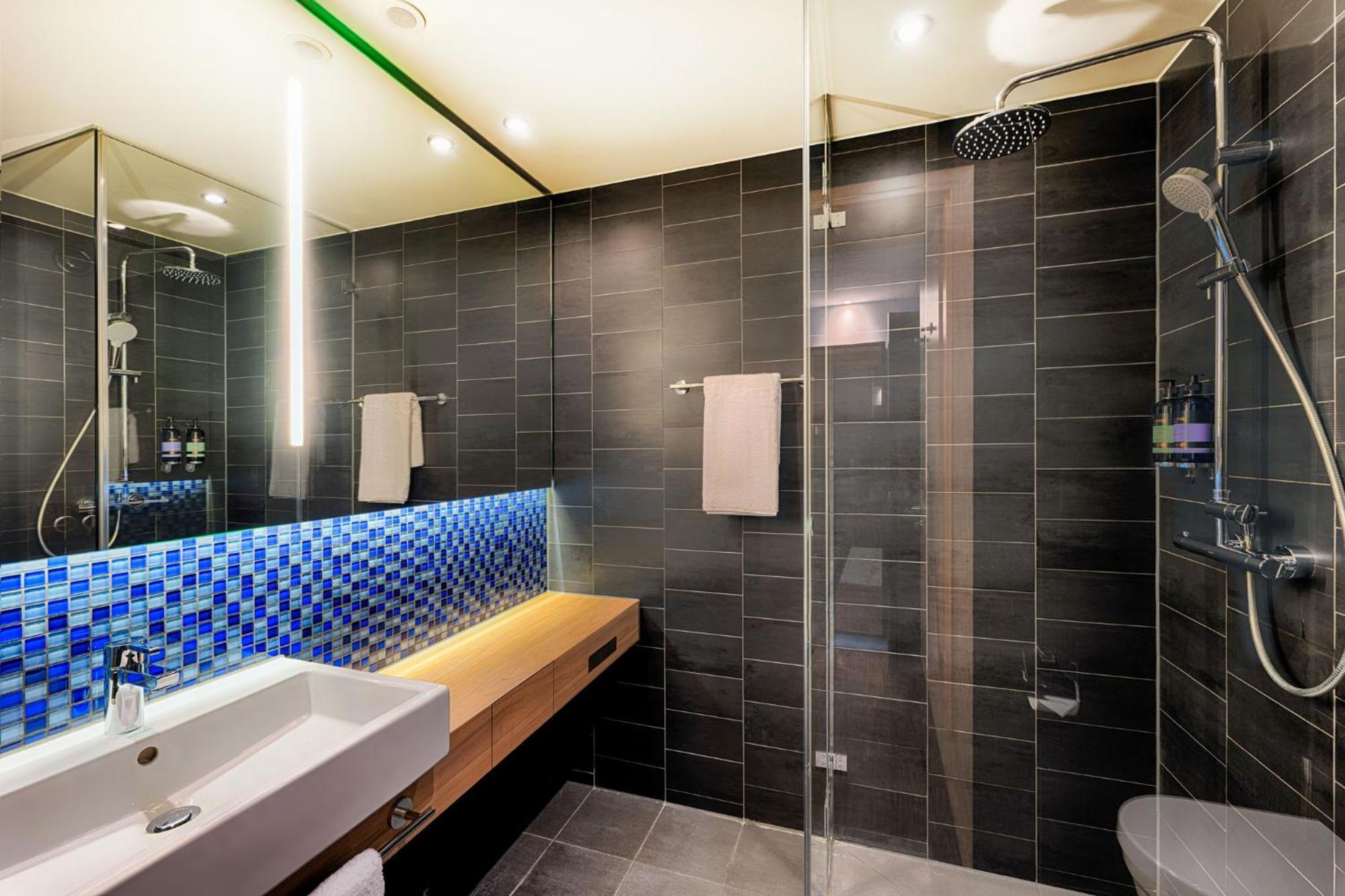 Premier Inn Heilbronn City Centre Exterior photo