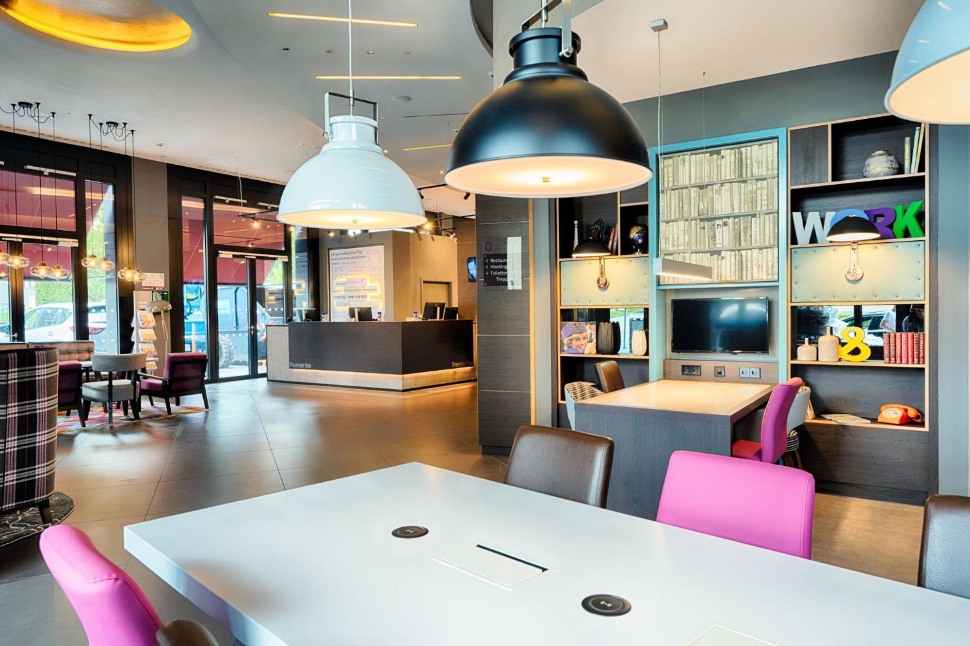 Premier Inn Heilbronn City Centre Exterior photo