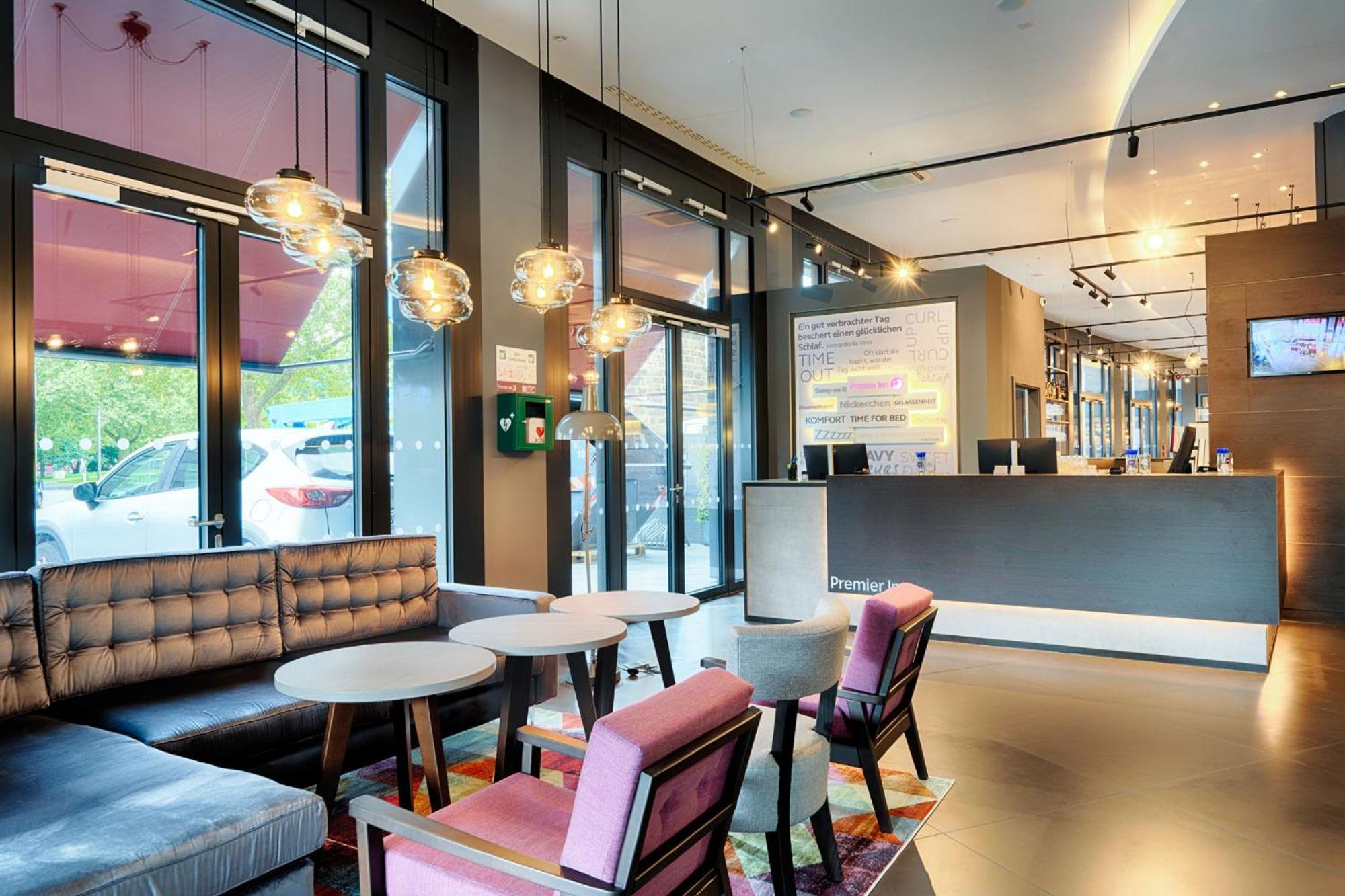 Premier Inn Heilbronn City Centre Exterior photo